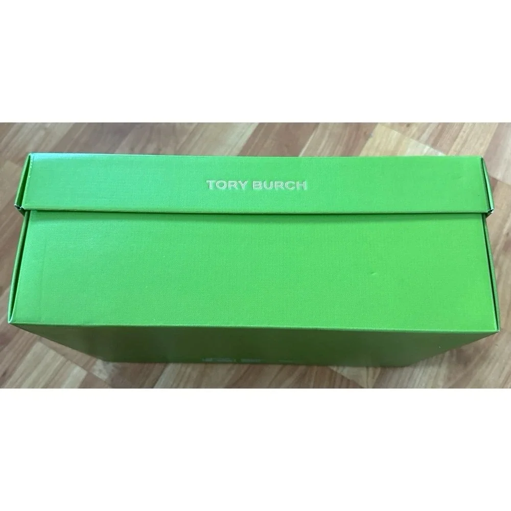 Tory‎ Burch empty shoe box